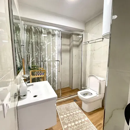Eten's Cozy Apartman Tirana